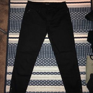KanCan black jeggings